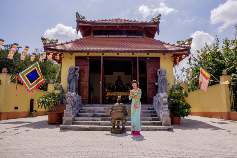 Bóng Cha giữa những mùa Vu Lan