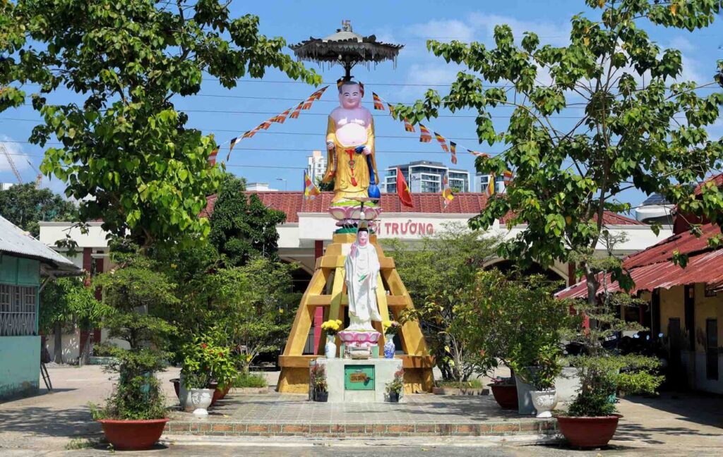 Chua long hoa 4 1328x840