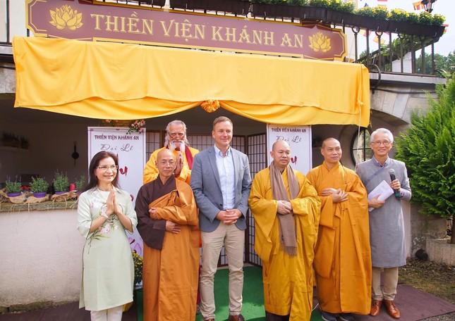 Thien vien khanh an duc quoc 1 4623