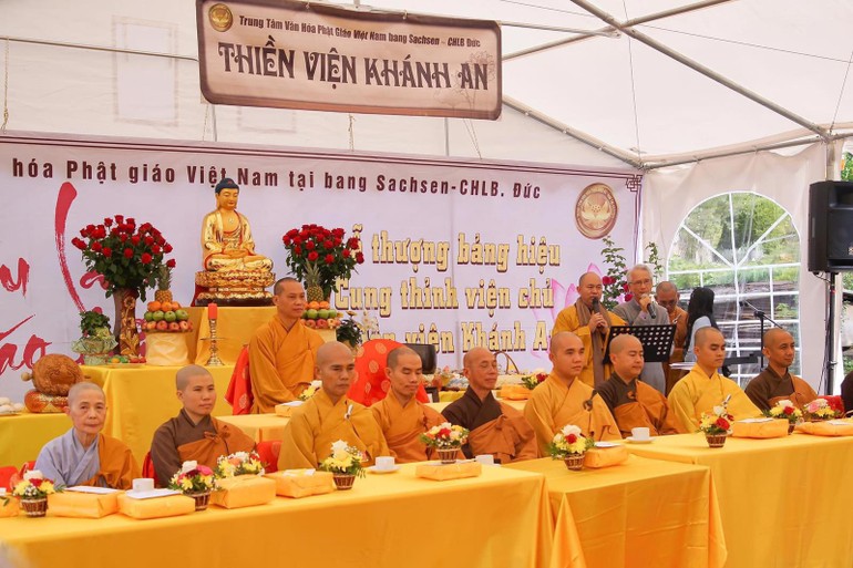 Thien vien khanh an duc quoc 4 1361
