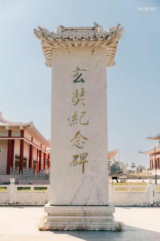 Z6430280428632 05fb1123cb7b1181e1596a38f7be69c6 3066 9774