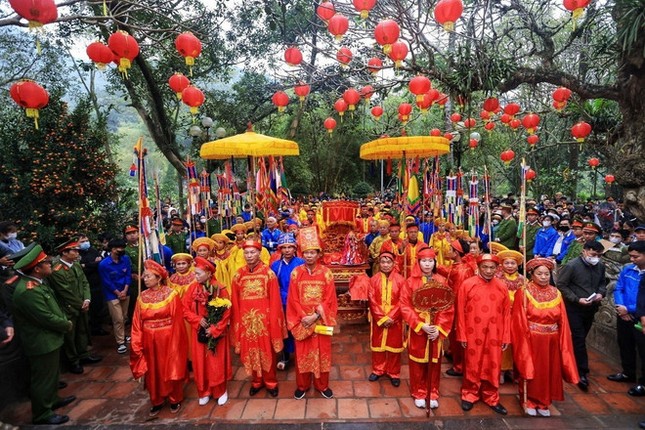 0502 le hoi den giong 6430