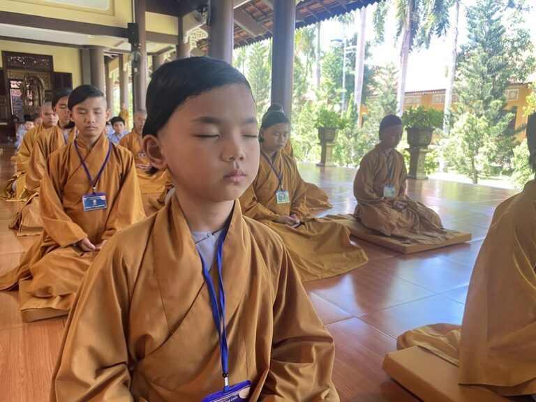 1000015979 3761 5670