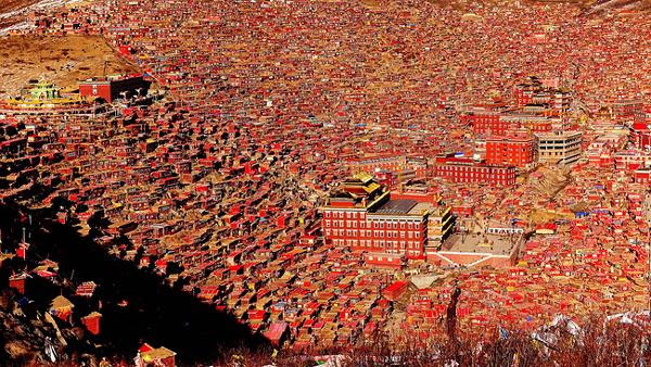 Larung gar