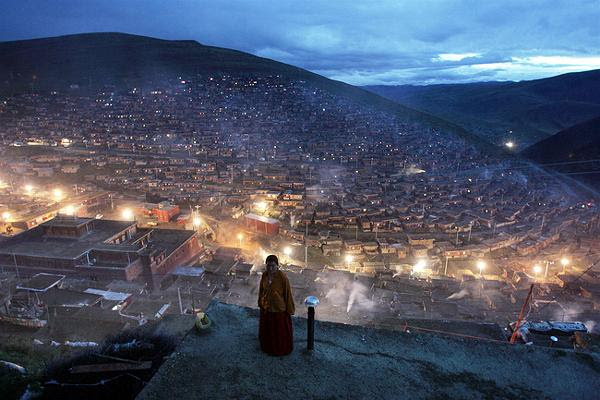 Larung gar3