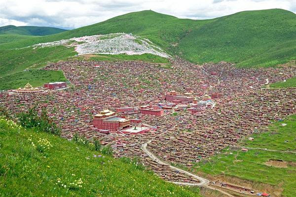 Larung gar8