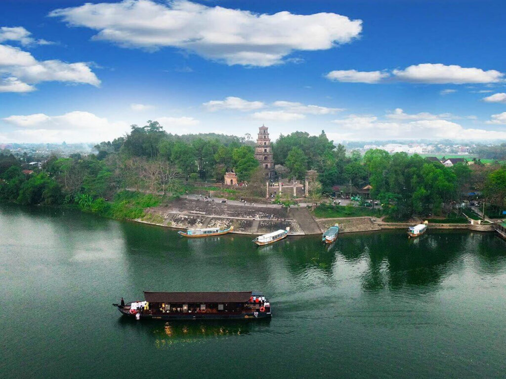 Chua thien mu (2)