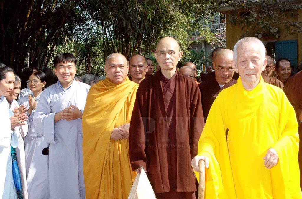 Tri tinh su ong.tif 5.tif 15.jpg 16