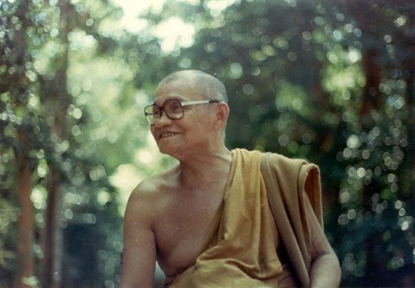 Ajahn chah 1phatgiao 1120