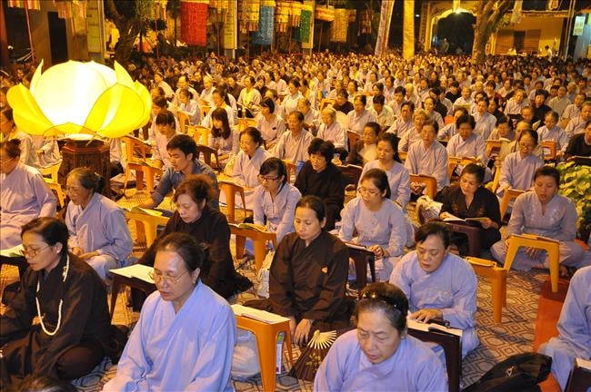 Tung kinh niem phat 2 0914 0758