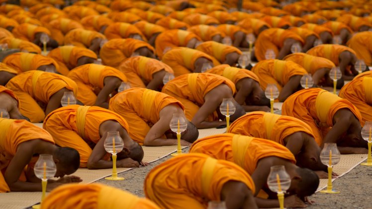 Thai buddhist monks