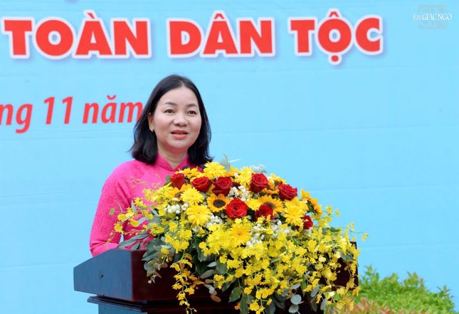 Babf1a818e23027d5b3218 8398