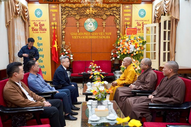 Z7195753672640 a4edc0fb32a5b16dcf15820f64b23847 1677