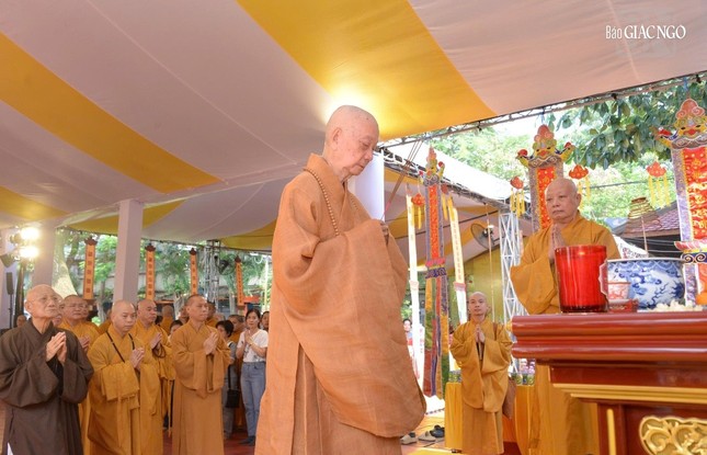 Z7202274664389 841ac666d3c6b26efe945f184356bbd7 7780