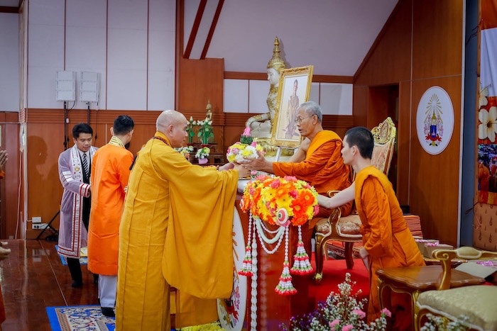 0a08dc39 e94d 4c96 8f67 33c0151c7ee2