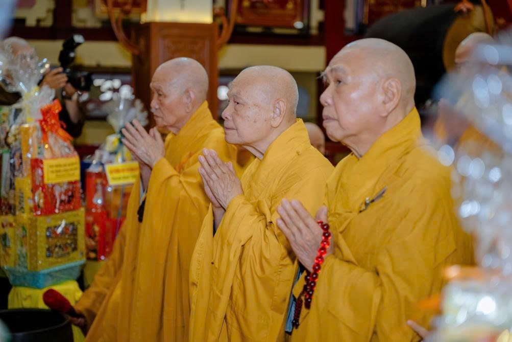 57fbff4c c020 40e1 9639 4cdf03bd6e4b