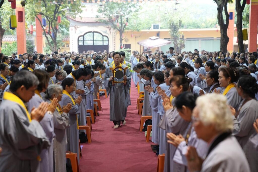 B52c1655 731d 41ac b437 6c97436f0b65