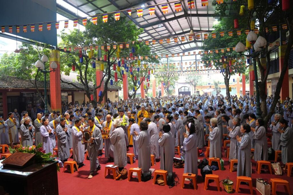 Bc6c7f4f 6557 4496 a5e4 0b89b04e6970