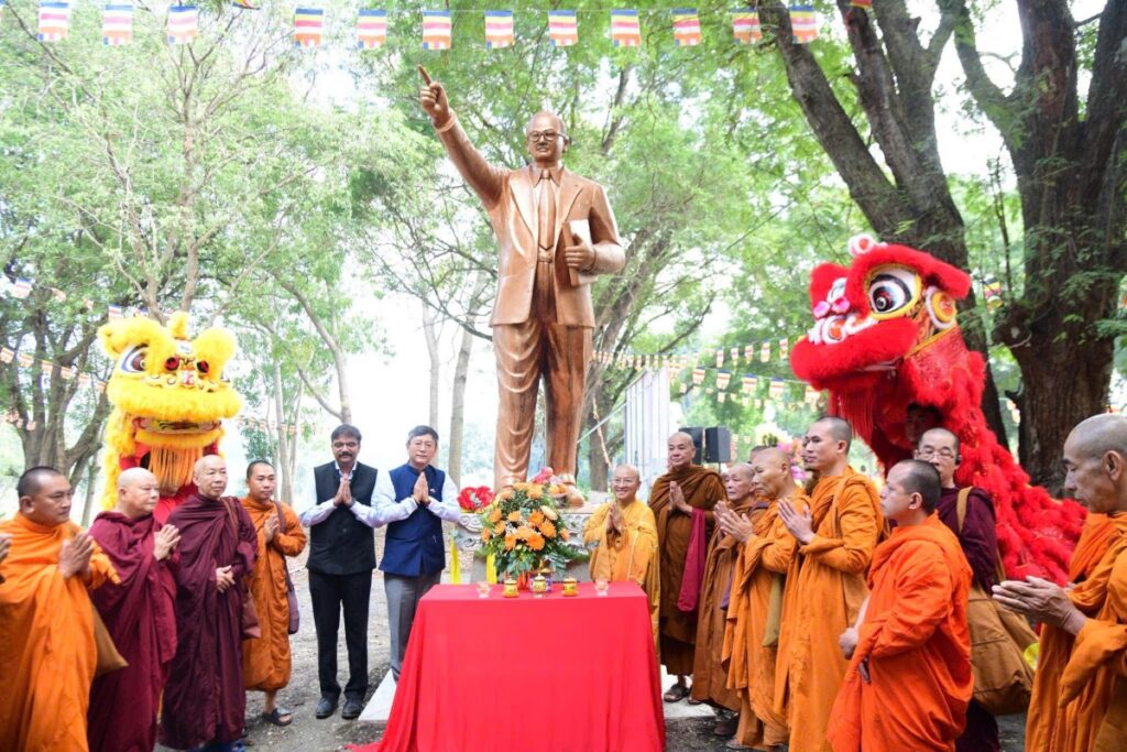 C3435daa 4b4b 4350 8d28 51ed182b3672