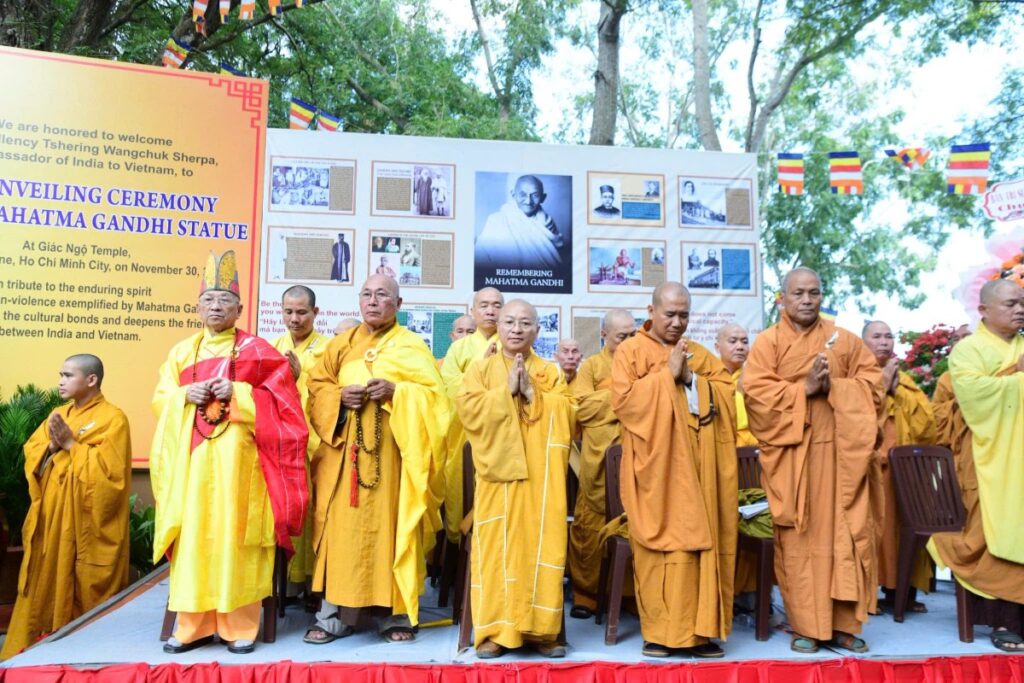 E8f92c36 9d1e 4320 a4fa 83fd54f18a80