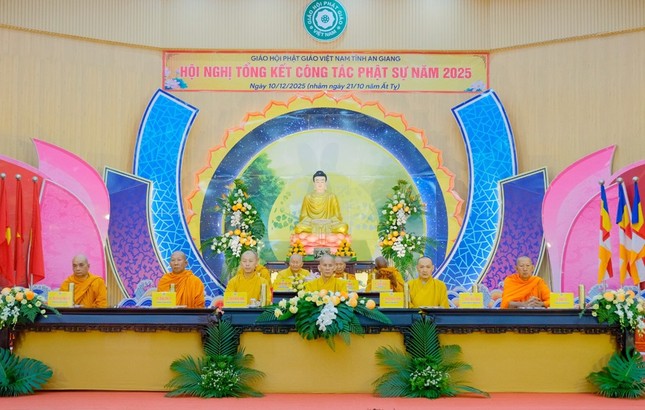 Eccd3d20 16c8 4191 b08e b7b3ffca31b1 crop