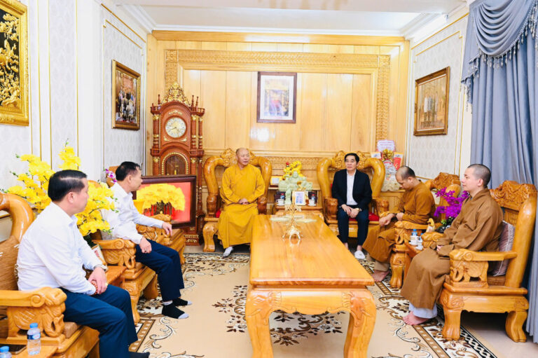 Z7285657631820 aa5e027af3af33ec1c19cb5e3dafabfe