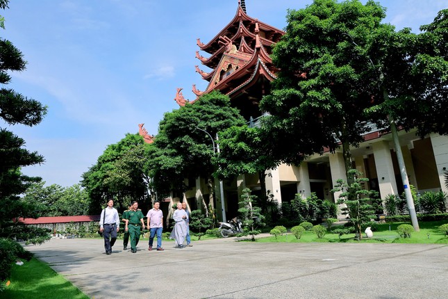 Z7373450225763 4ffc556e071ba0666ffa1253b20d73ea 2069