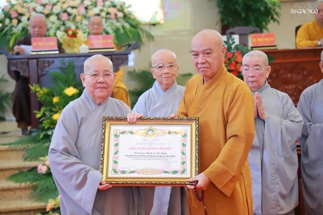 3719016772015919194 1 795