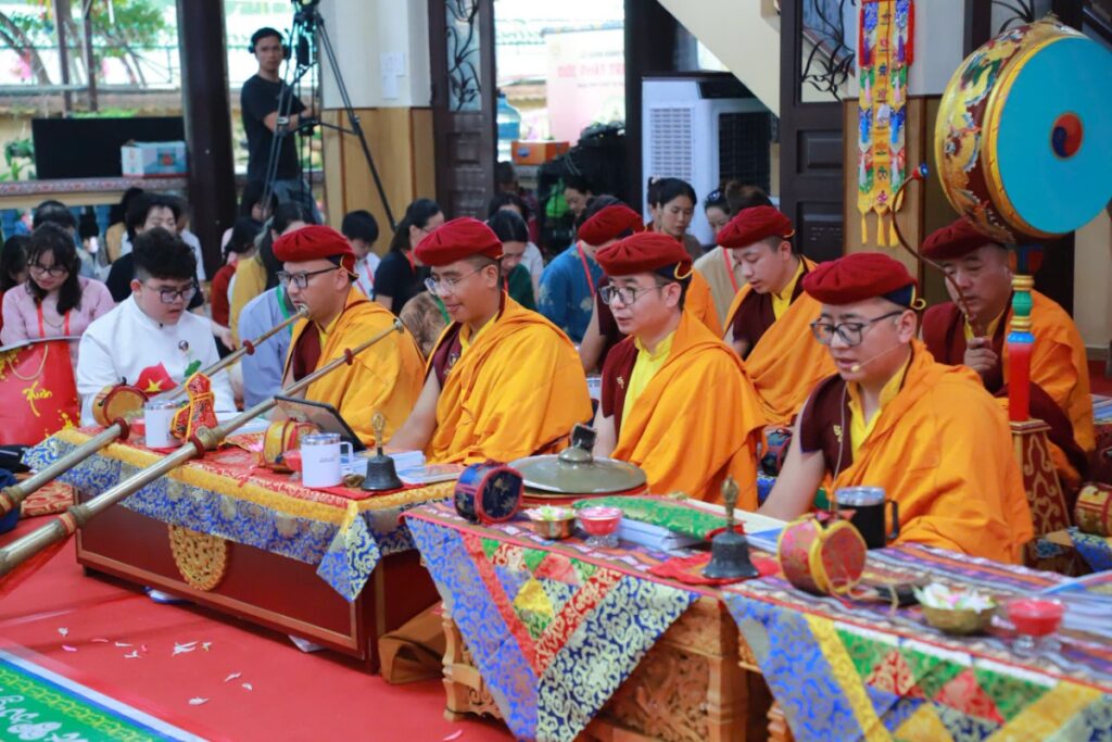 3d2ce261 3320 465f be0d 5969c95a0e93