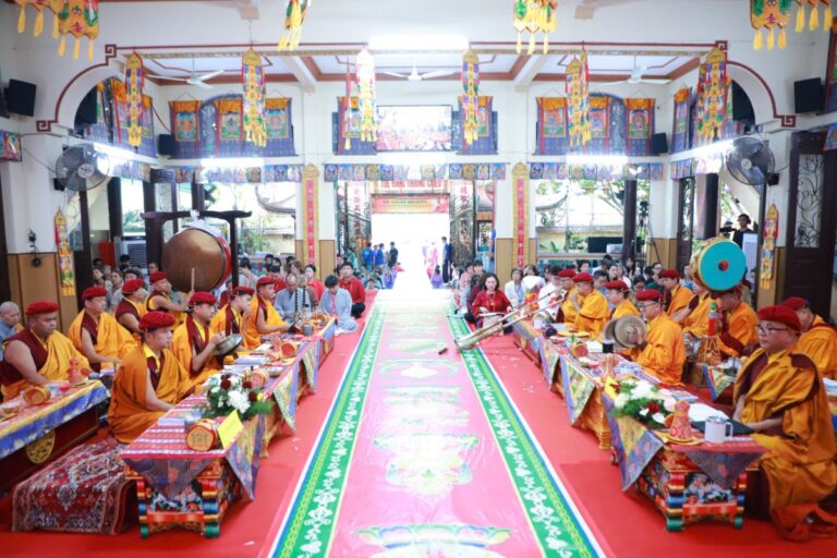 7c82fe4a 96c4 43e0 8884 bec83ec8146e