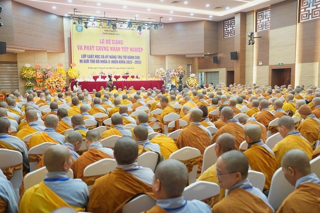 8775aeff 32c1 4b72 b65f ce2f9dc09059 crop