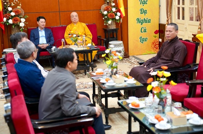 99a4c5f9 b359 4c68 8318 1f8256171324 crop