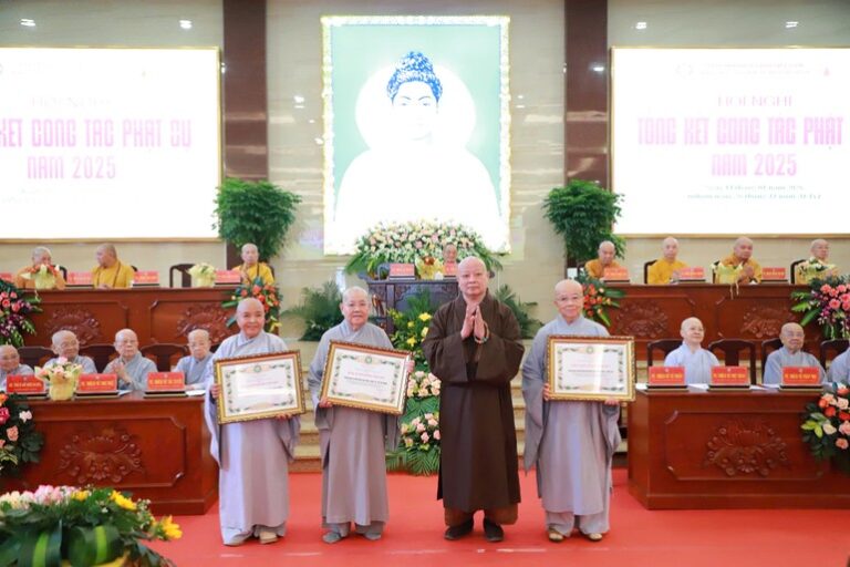 Cef0fdbd892706795f36 1211