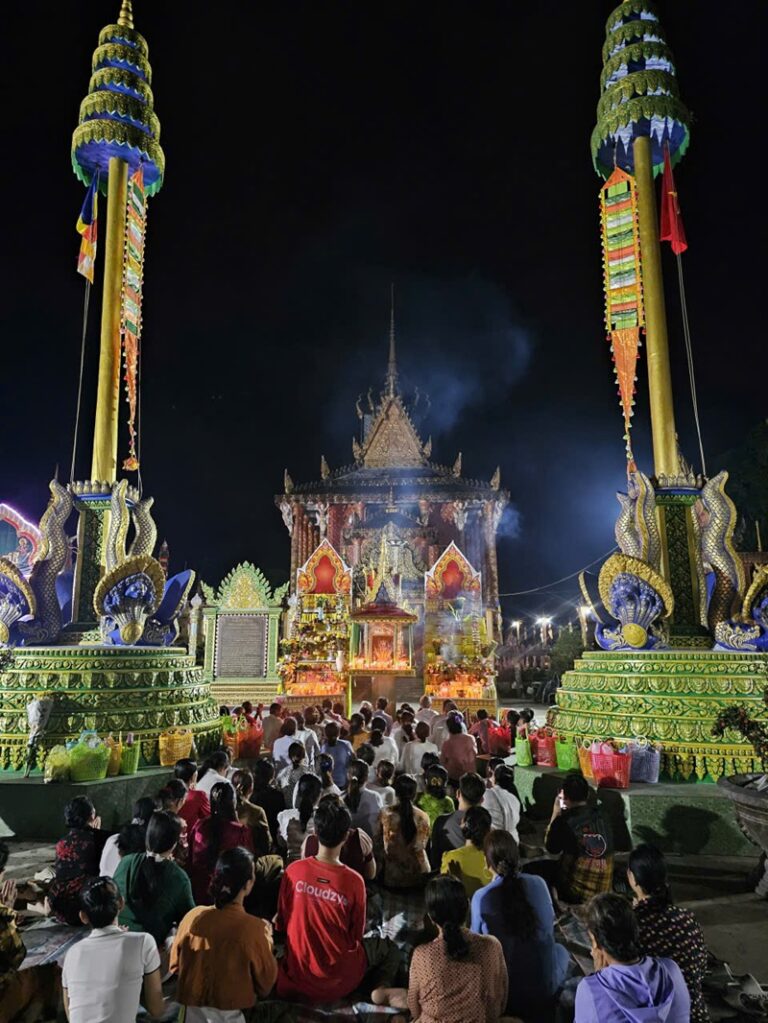 Tap chi ncph van hoc phat giao dong mau trong doi song tinh than nguoi khmer nam bo 3