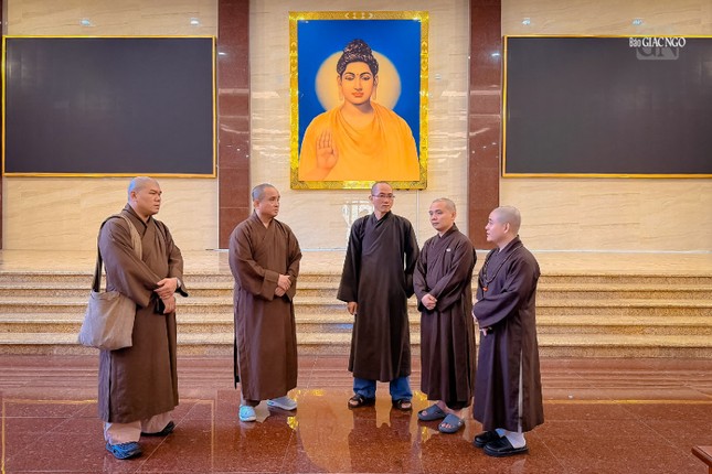 Z7402221193100 6077a0a3b2ab66b6ccef14acecaf79c1 8511