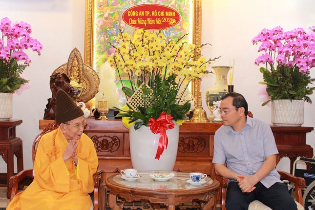 Z7496927610973 b54ff657172a920a2bfb098dce2e9906 9035