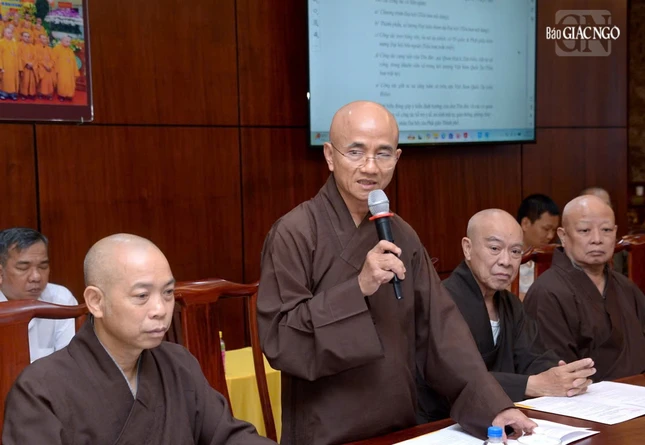 Downloads 00015 2169 1639.jpg