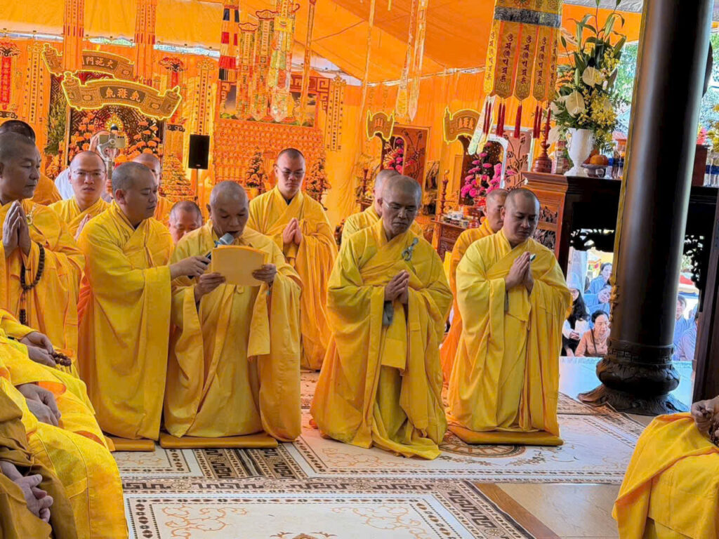 Z7620981532311 94e6a442d77d919639399d28668e842b