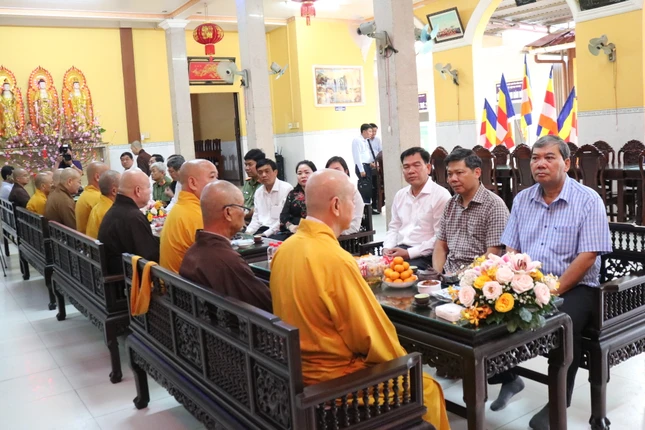 1000061241 5106 9021.jpg