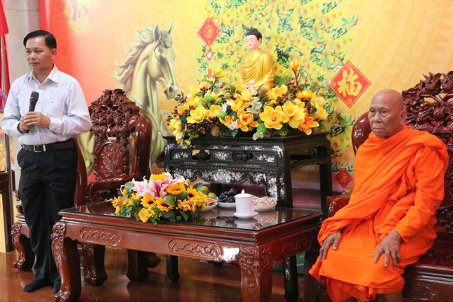 1000061243 1211 5018.jpg