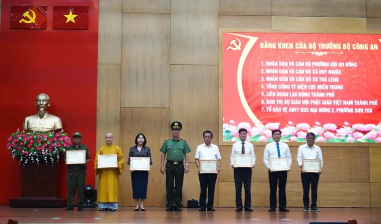 Z7673738482362 15d5ac55e90f515bccfb5be1b77d513c 9956 9246.jpg