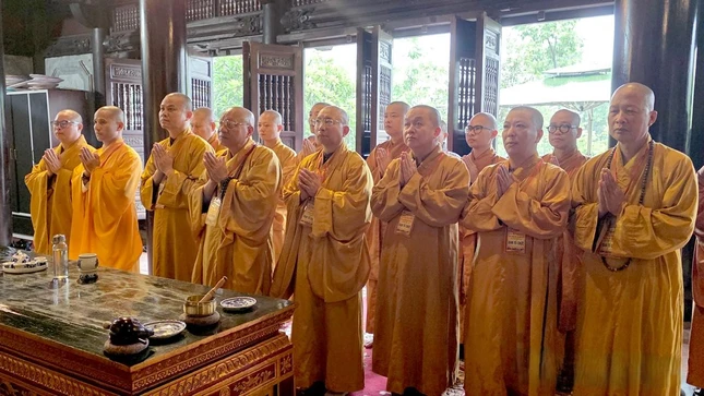 Doan dai bieu du dai hoi phat giao tinh tuyen 1 20260709111923 8153 6709.jpg