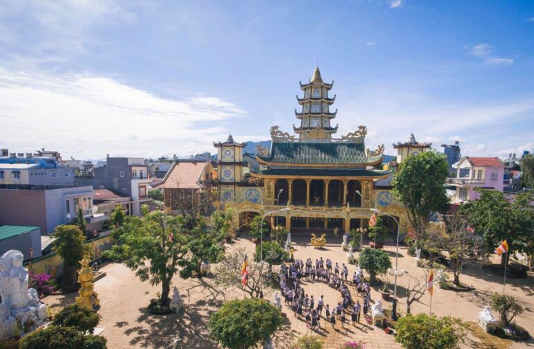 Chua phuoc hue bao loc