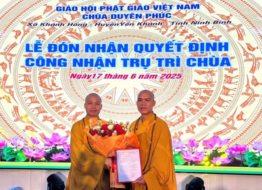 Ninh Bình: Trao quyết định bổ nhiệm trụ trì chùa Duyên Phúc và khai giảng khóa sinh hoạt hè