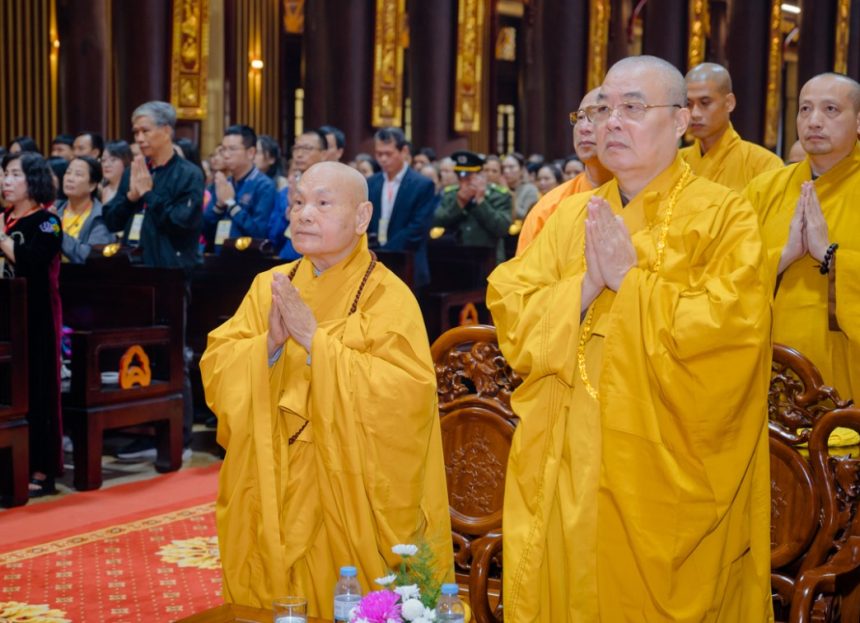 Quảng Ninh: Trung ương Giáo hội tưởng niệm 716 năm Phật hoàng Trần Nhân Tông nhập Niết bàn, tại Yên Tử