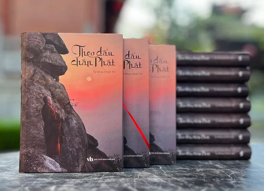 Theo dấu chân Phật