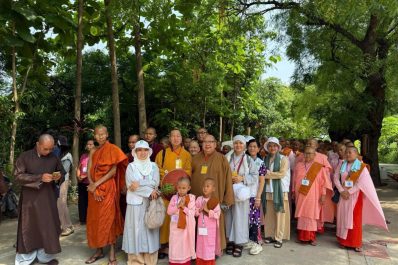 Đoàn Phật giáo Việt Nam cứu trợ tại Myanmar 500 triệu đồng