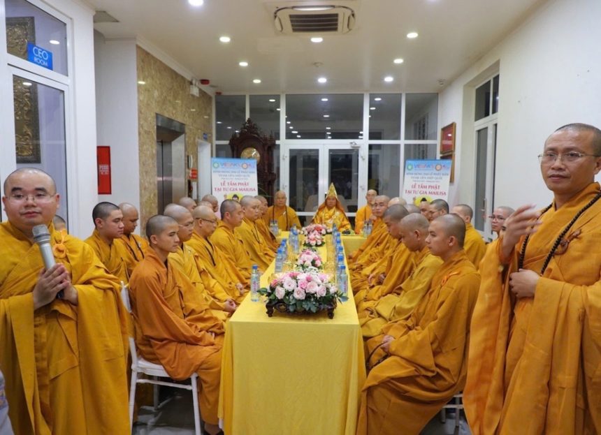 Lễ đài Phật đản tại tư gia Mailisa hân hoan Kính mừng Đại lễ Vesak LHQ 2025