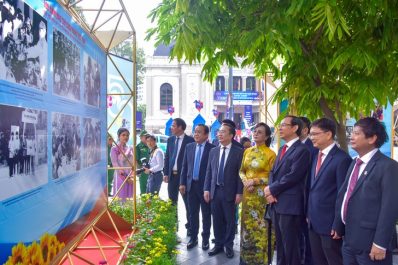 Khai mạc triển lãm ảnh “Báo chí Cách mạng Việt Nam – Một thế kỷ đồng hành cùng dân tộc”