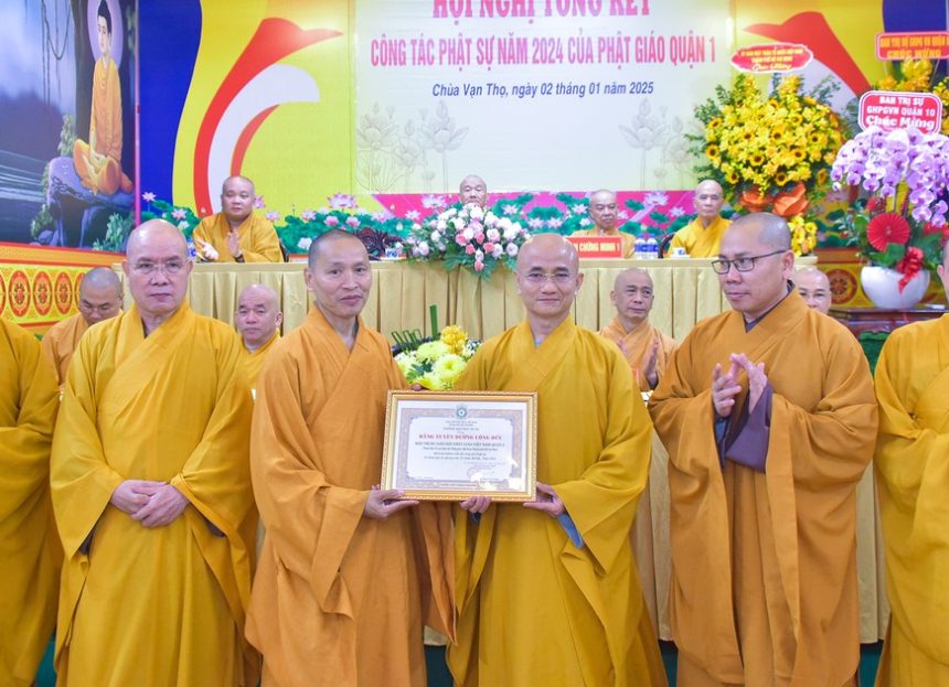 Phật giáo Q.1 tổng kết Phật sự 2024, phát động nhiều hoạt động an sinh xã hội